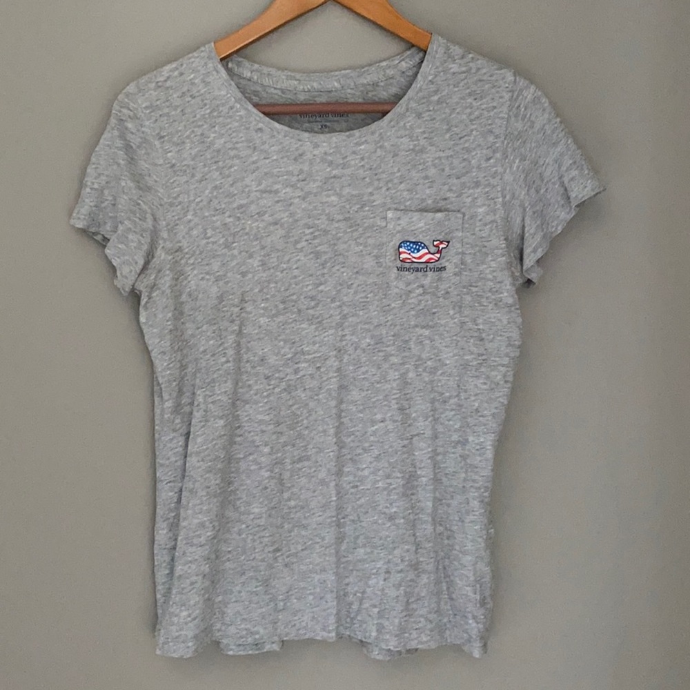 Vineyard vines American flag t-shirt